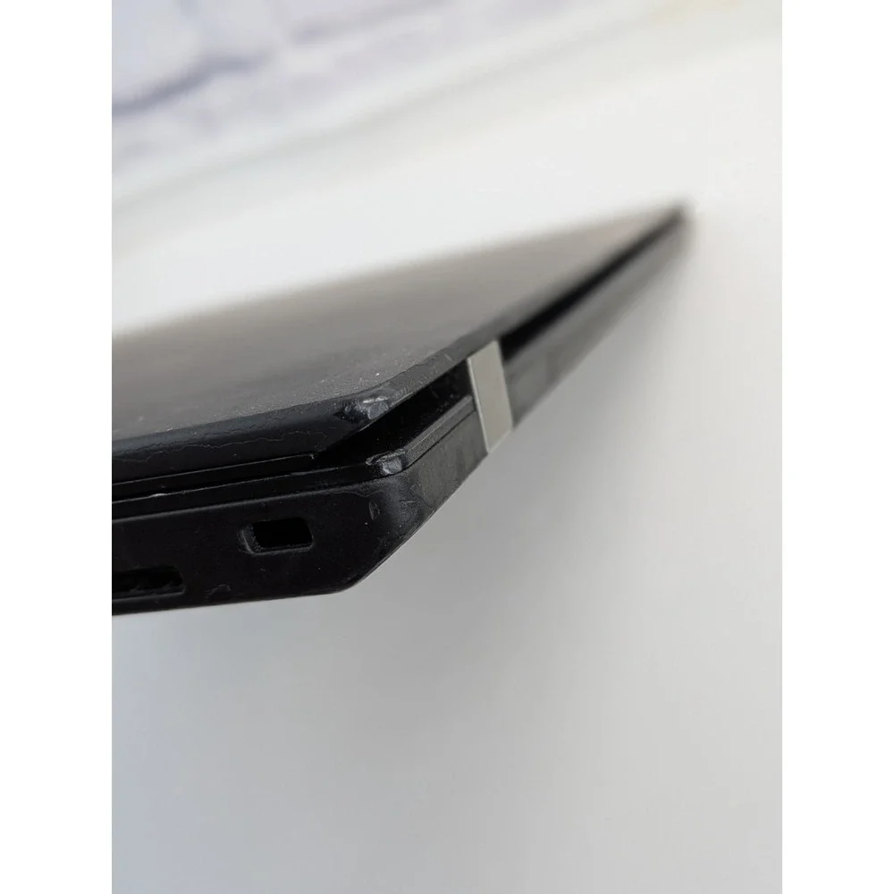 CRACKED SCREEN🚨Lenovo ThinkPad T480s /i5-8350U / 8GB RAM / 240GB SSD *BROKEN*
